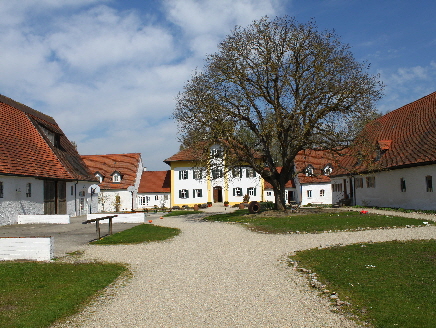 Hof von Gut Sedlbrunn